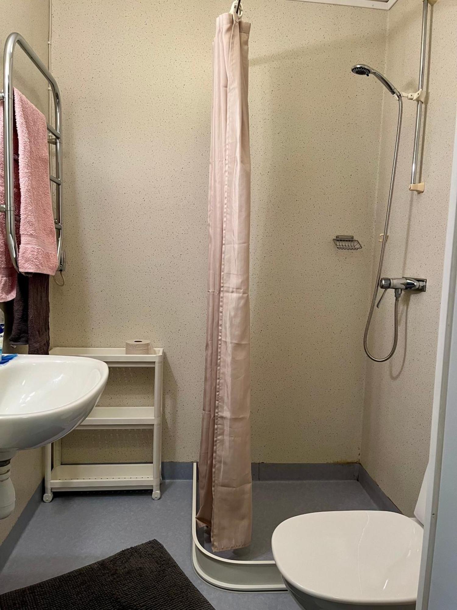 B&B Ströprodukter Eslov Bagian luar foto